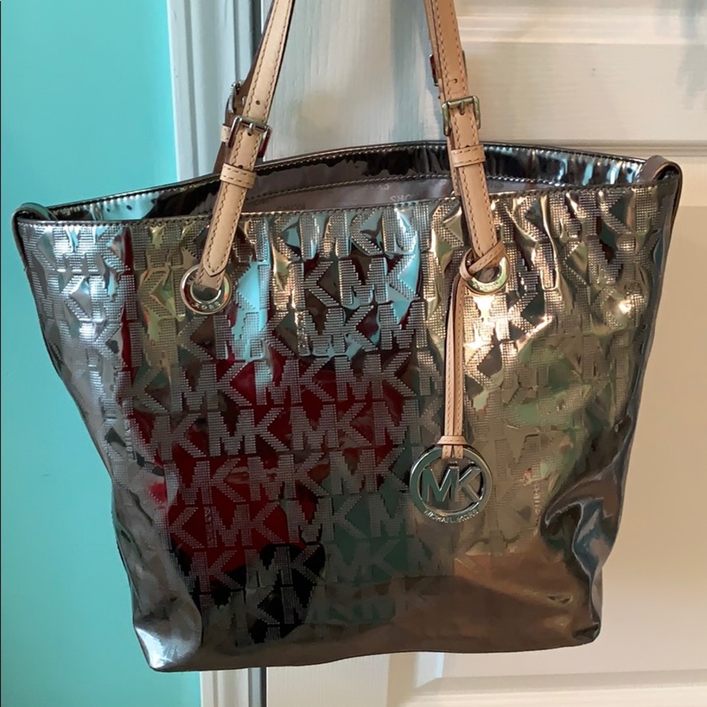 Michael Kors Signature Tote